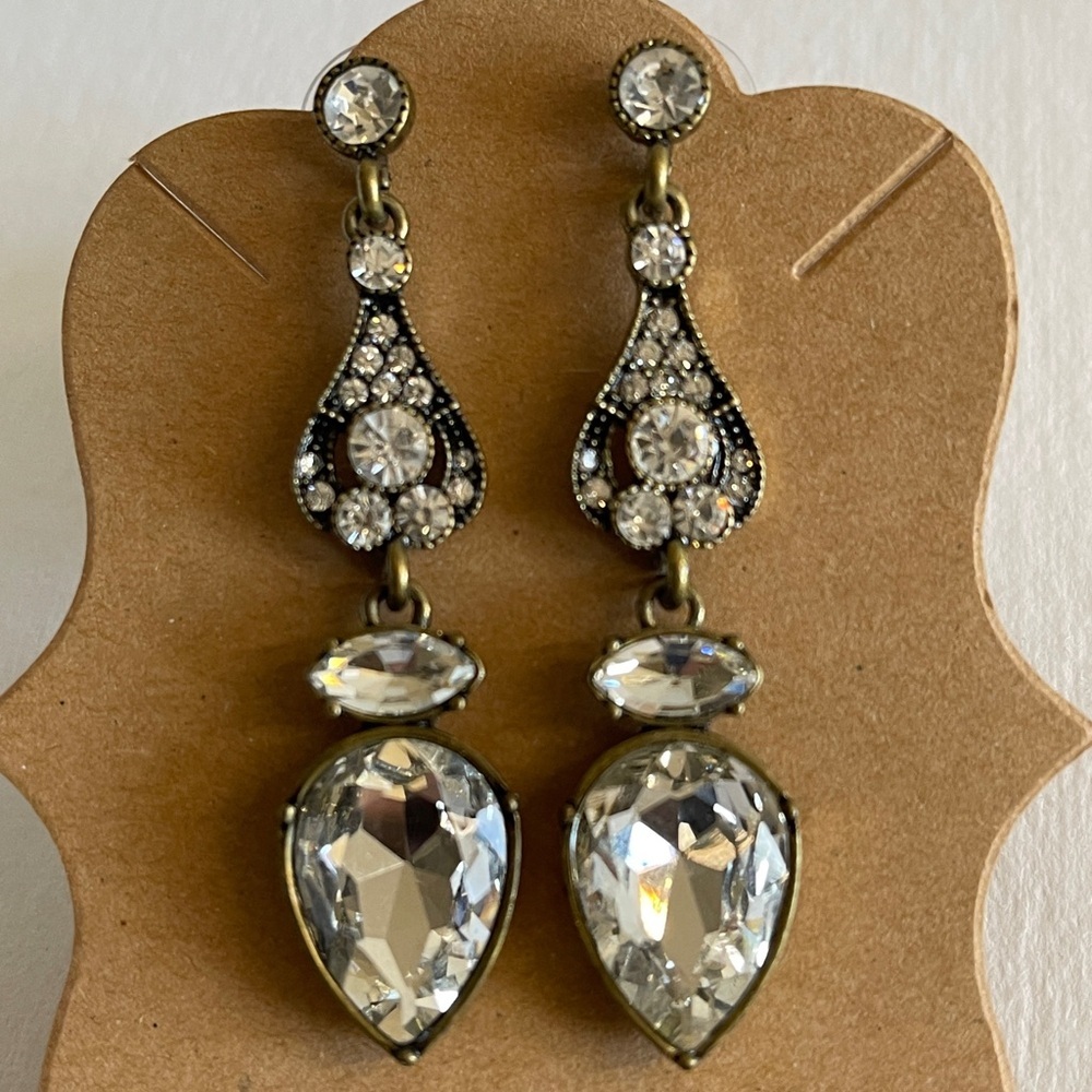 WA Studios Crystal Drop Statement Earrings - Picture 2 of 6